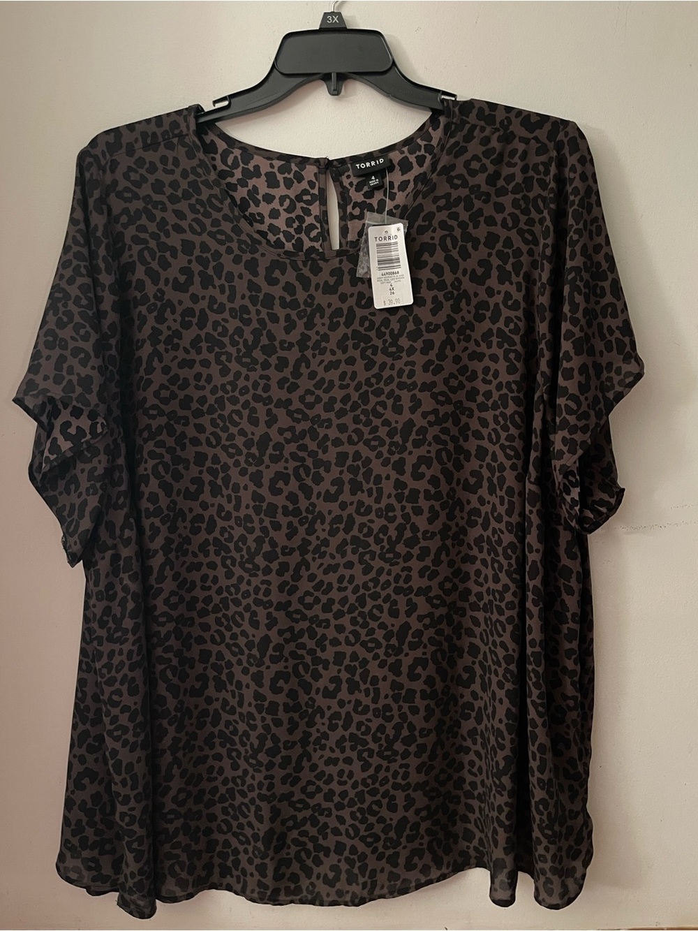 Torrid Brown and Black Leopard Print Short Sleeve Blouse Size 4
